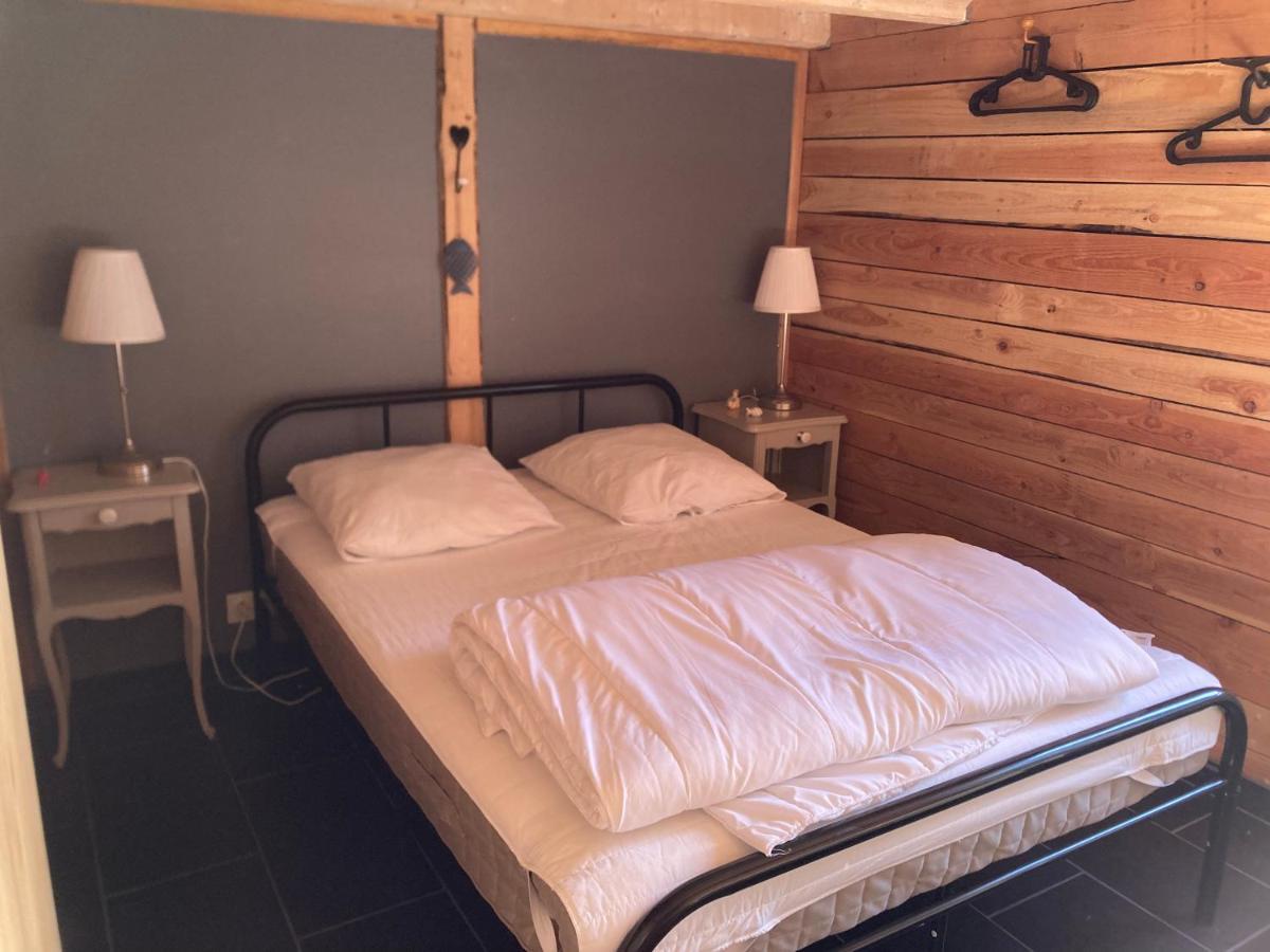 LA CABANE Charmante petite maison 2 chambres à 2,5km plage Saint-Georges-d'Oleron Extérieur photo